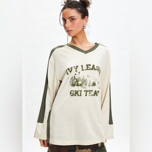 NWT Urban Outfitters BDG Joanie Ivy League Ski Team Long Sleeve Jersey Tee